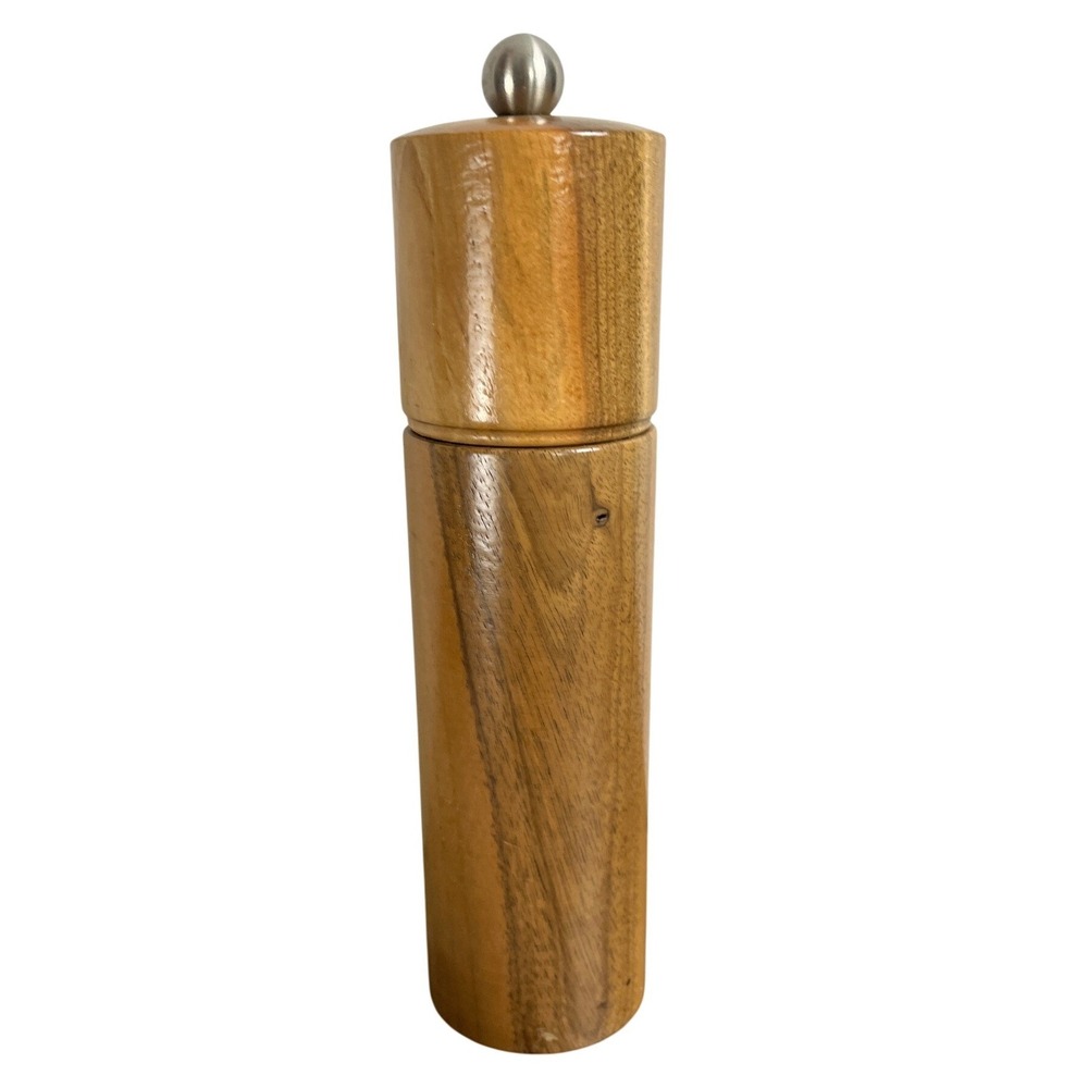 Peugeot France Olive Wood Pepper Mill Grinder Natural Wood Made in France 8in